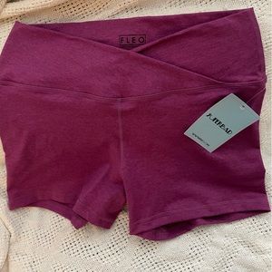 NWT Fleo V waistband shorts